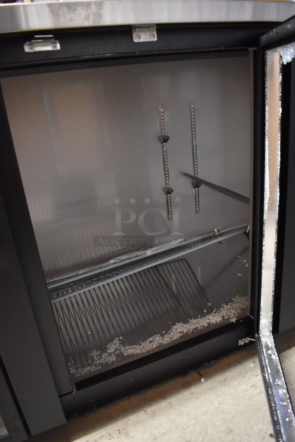 BRAND NEW SCRATCH AND DENT! Avantco 178UBB4GHC Metal Commercial 3 Door Back Bar Cooler Merchandiser. Center Door Is Missing Glass. 115 Volts, 1 Phase. 90.5x28x36. Tested and Working! - Image 5 of 10