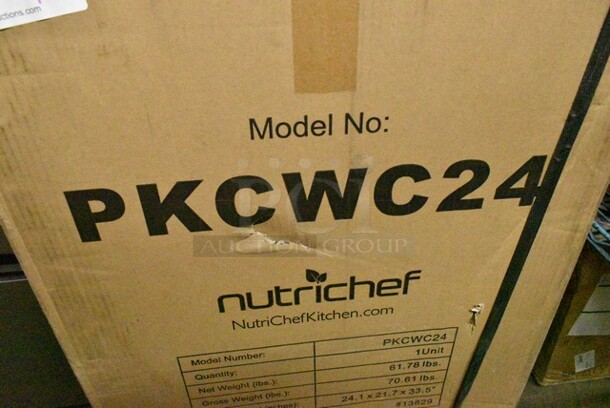 BRAND NEW IN BOX! Nutrichef PKCWC24 Metal 2 Door Wine Chiller Merchandiser. Tested and Working! - Image 3 of 3