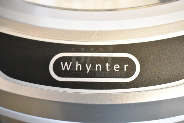 BRAND NEW SCRATCH AND DENT! Whynter IMC-270MS Metal Countertop Compact Portable Ice Maker 27 lb capacity. 115 Volts, 1 Phase. Tested and Working! - Image 4 of 6