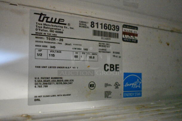 True TG2R-2S ENERGY STAR Stainless Steel Commercial 2 Door Reach In Cooler w/ Poly Coated Racks on Commercial Casters. 115 Volts, 1 Phase. Tested and Powers On But Does Not Get Cold - Image 6 of 6