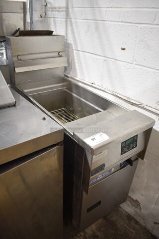 Pitco Frialator SSPG14 Solstice Supreme Stainless Steel Commercial Floor Style Natural Gas Powered Pasta Cooker on Commercial Casters. 60,000 BTU. 