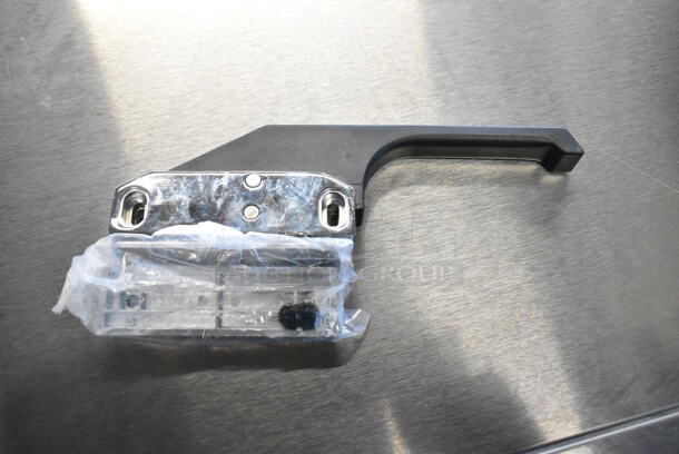 BRAND NEW SCRATCH AND DENT! Lot of 2 Handles. - Image 3 of 5