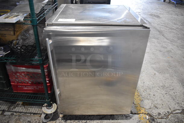 2016 True TUR-24-R-SS-B Stainless Steel Commercial Single Door Undercounter Cooler. 115 Volts, 1 Phase. 24x24x34. Tested and Does Not Power On