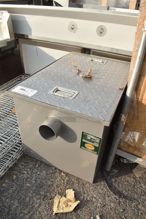 BRAND NEW SCRATCH AND DENT! Regency 600GT20 40 lb. 20 GPM Grease Trap with 3" Non-Threaded Connections - Image 3 of 4