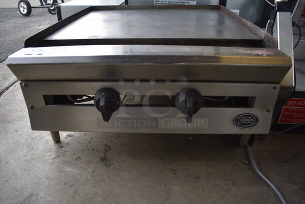Dynamic Cooking Systems Stainless Steel Commercial Countertop Natural Gas Powered Flat Top Griddle. 24x27x12.5 - Image 2 of 7