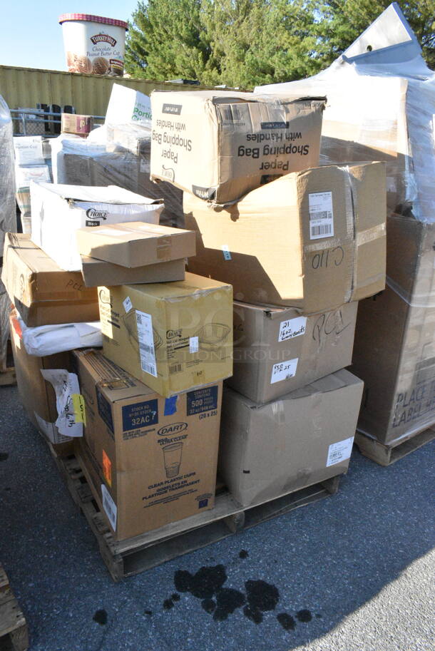 13 BRAND NEW Boxes Including 433WH161118C Choice 16" x 11" x 18 1/4" White Paper Customizable Shopping Bag with Handles - 200/Case,2 Box 1761PK8511BR Choice 8 1/2" x 11" Brown 2-View Single Pocket Menu Cover, 127CH12 Choice 12 oz. Clear RPET Hinged Deli Container - 200/Case, Solo Ultra Clear™ 32AC 32 oz. Customizable Clear PET Plastic Cold Cup - 500/Case, 130BKFKSX500 Choice Black Extra Heavy Weight Wrapped Plastic Cutlery Pack - 500/Case, 760SOUP8WPA Choice 8 oz. White Double Poly-Coated Paper Food Cup with Vented Paper Lid - 250/Case, 795KFT44RNPE Choice 44 oz. Round Kraft PE-Lined Microwavable Take-Out Container 7 5/16" x 2 5/8" - 300/Case. 13 Times Your Bid!  - Image 1 of 12