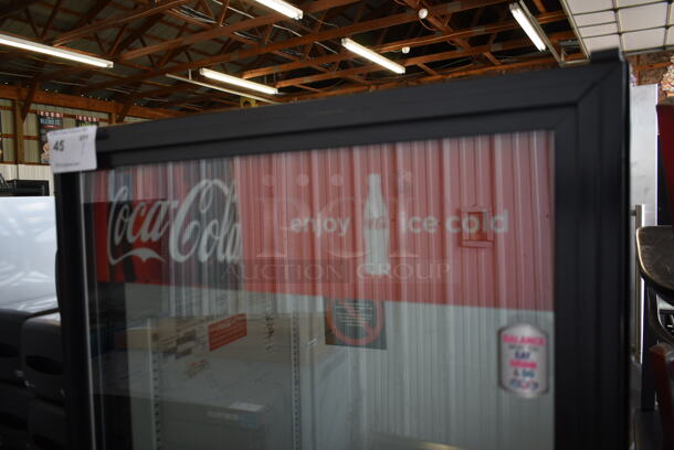 True GDM-12 Metal Commercial Single Door Reach In Cooler Merchandiser w/ Poly Coated Racks. 115 Volts, 1 Phase. Tested and Working! - Image 3 of 9