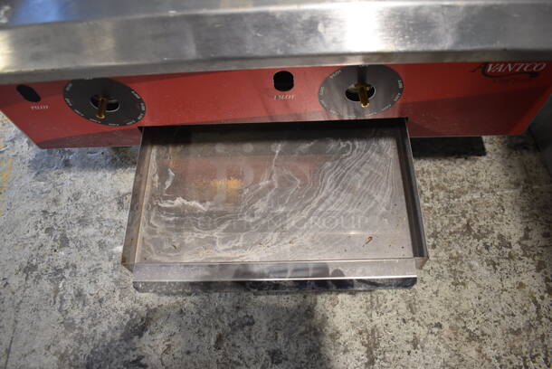 LIKE NEW! 2021 Avantco 177CAG24TG Stainless Steel Commercial Countertop Natural Gas Powered Flat Top Griddle. 35,000 BTU. - Image 4 of 7