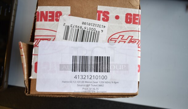 3 BRAND NEW SCRATCH AND DENT! Items Including 41321210100 Hatco 02.12.101.00 Motor,Gear 120V 60Hz 9 Rpm, HP0041414600 Vulcan 00-414146-00002 Hi Limit Switch, HP0042165200 Vulcan 00-421652-00001 Grate, 12" Square. 3 Times Your Bid! - Image 5 of 9