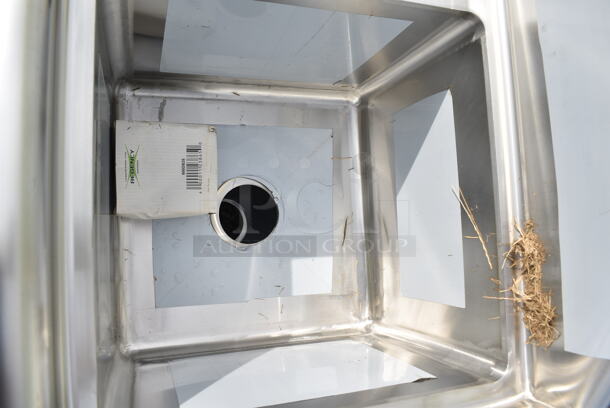 2 BRAND NEW SCRATCH AND DENT! Regency 600S31515 54" 16-Gauge Stainless Steel Three Compartment Commercial Sink with Galvanized Steel Legs and without Drainboards - 15" x 15" x 12" Bowls. No Legs. 2 Times Your Bid! - Image 5 of 10