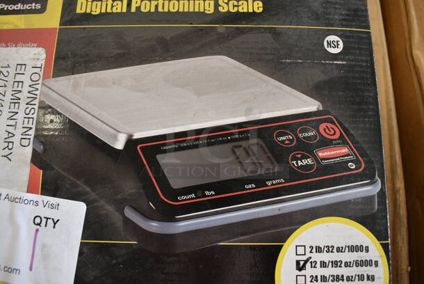 BRAND NEW IN BOX! Rubbermaid Metal Countertop Food Portioning Scale.