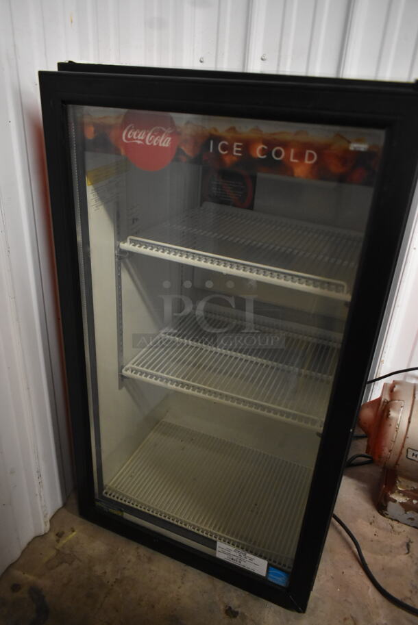 Frigoglass UR30-CC Metal Commercial Mini Cooler Merchandiser. 115 Volts, 1 Phase. Tested and Powers On But Does Not Get Cold - Image 2 of 4
