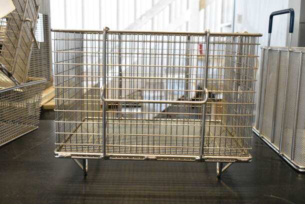 4 BRAND NEW SCRATCH AND DENT! Items; 119P980009 Anets P9800-09 13 3/4" x 12 1/4" x 5 1/2" Full Size Fryer Basket with Front Hook, 119P980079 Anets P9800-79 12" x 12" x 9" Stainless Steel Bulk Pasta Basket, 85317801 Henny Penny 17801 Basket for PFG600 Fryers, 85319501 Henny Penny 19501 Basket for PFE500 Fryers. 4 Times Your Bid! - Image 5 of 10