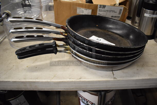 5 Metal Skillets. 20x13x2.5. 5 Times Your Bid! - Image 2 of 8