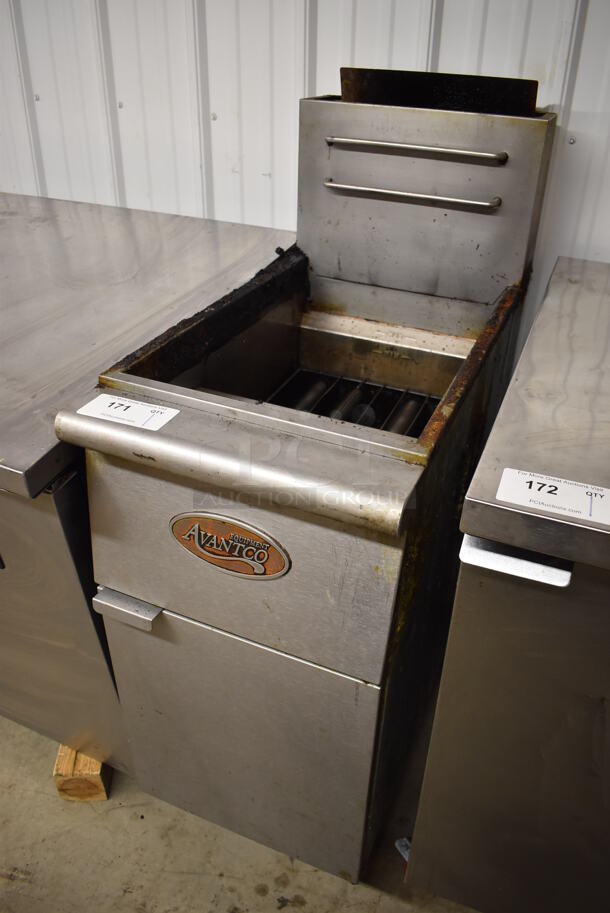 2017 Avantco FF400-N Stainless Steel Commercial Natural Gas Powered Deep Fat Fryer. 120,000 BTU. 15.5x30x48 - Image 2 of 7