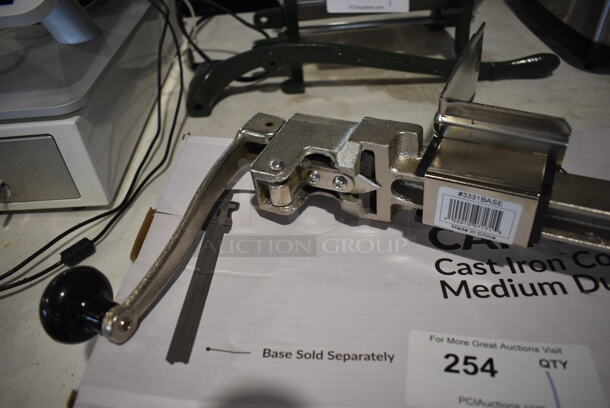 IN ORIGINAL BOX! Metal Commercial Can Opener w/ Mount. 10x5x18 - Image 2 of 4
