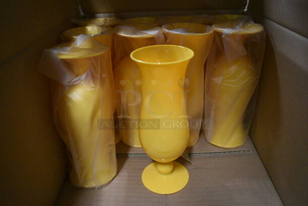 ALL ONE MONEY! Lot of 10 Yellow Poly Hurricane Beverage Glasses. 3x3x8