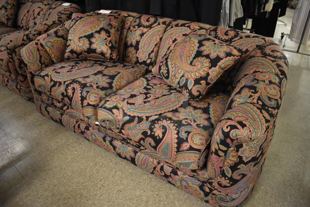 SHOW ROOM QUALITY! Henredon Paisley Patterned 2 Cushion Couch w/ 2 Pillows. - Image 2 of 9