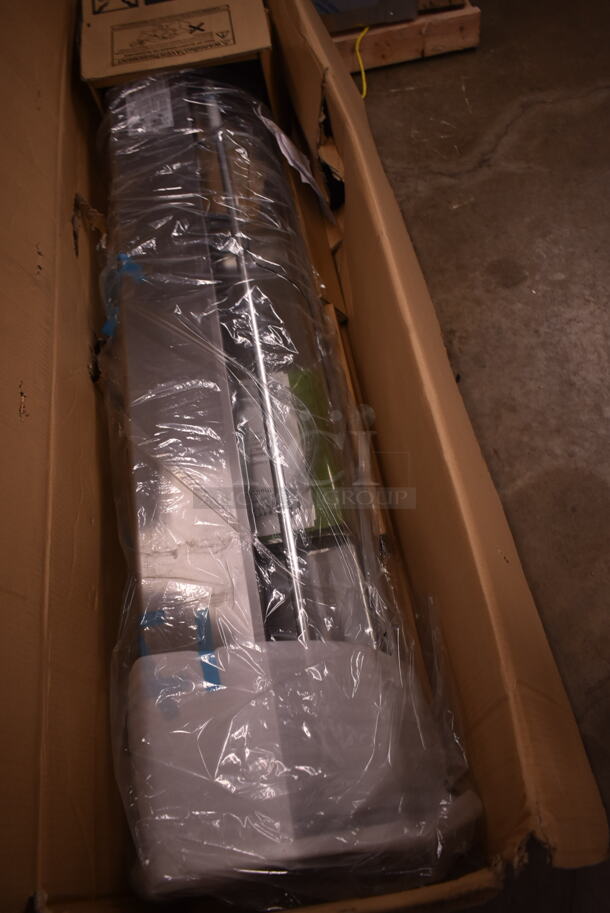 BRAND NEW SCRATCH AND DENT! Hoshizaki HNC-180BA-R-SLH Metal Commercial Countertop Sushi Display Case Merchandiser. Glass Has Crack. Tested and Does Not Power On
 - Image 1 of 6