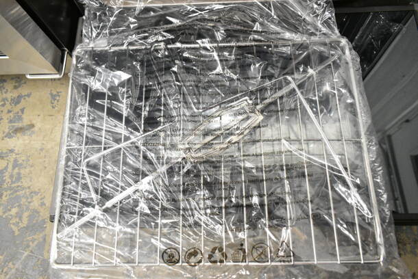 BRAND NEW SCRATCH AND DENT! Whynter TSO-488GB Stainless Steel Commercial Countertop Multi-Function Intelligent Convection Steam Oven Air Fryer. 120 Volts, 1 Phase. Tested and Working! - Image 6 of 9