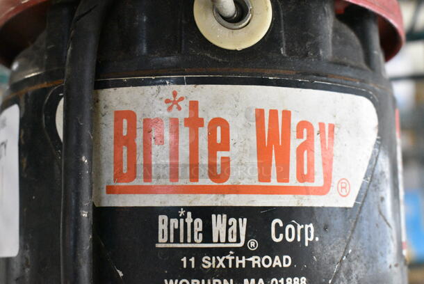 Brite Way Metal Glass Washer. 115 Volts, 1 Phase. Tested and Working! - Image 4 of 4