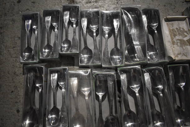 ALL ONE MONEY! Crate of Various BRAND NEW Items Including Silverware - Image 3 of 8