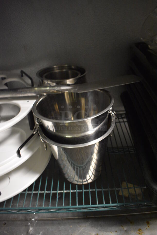 ALL ONE MONEY! Tier Lot of Various Poly Items Including Bus Bins and Metal Ice Buckets. (kitchen) - Image 4 of 5