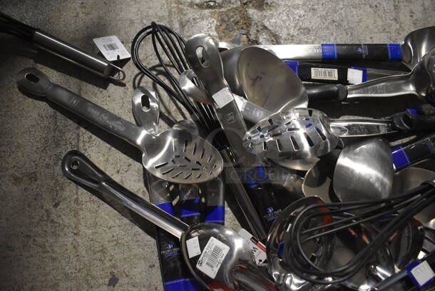 ALL ONE MONEY! Crate of Various BRAND NEW Items Including Serving Spoons and Whisks - Image 3 of 6