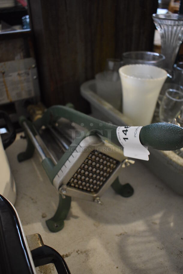 Metal Vegetable Cutter. 8x20x11 - Image 1 of 3