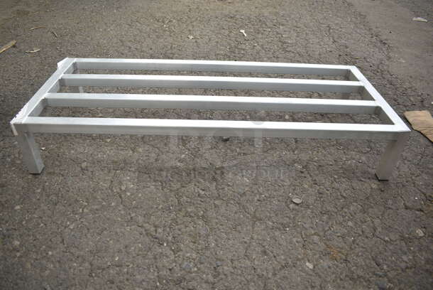 BRAND NEW SCRATCH AND DENT! Winco ASDR-2048 48" x 20" Aluminum Dunnage Rack - Image 3 of 4