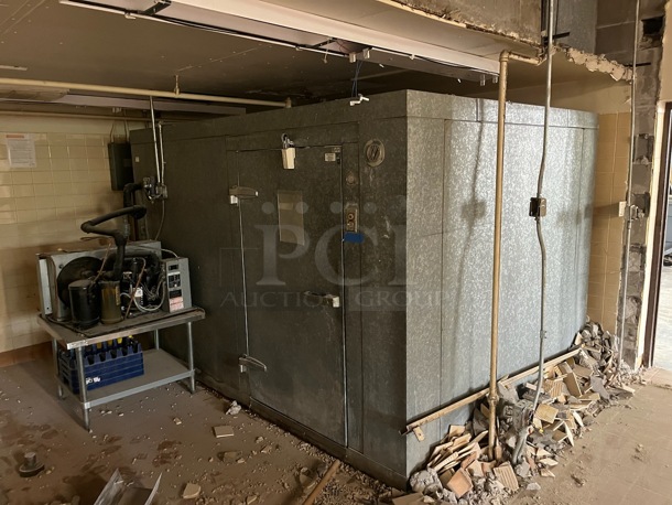 8'x10'x6' Walk In Freezer Box w/ Copeland Model RS47C2-IAV-101 Compressor. Does Not Have Floor. 208/230 Volts, 1 Phase. Picture of the Unit Before Removal Is Included In the Listing.
