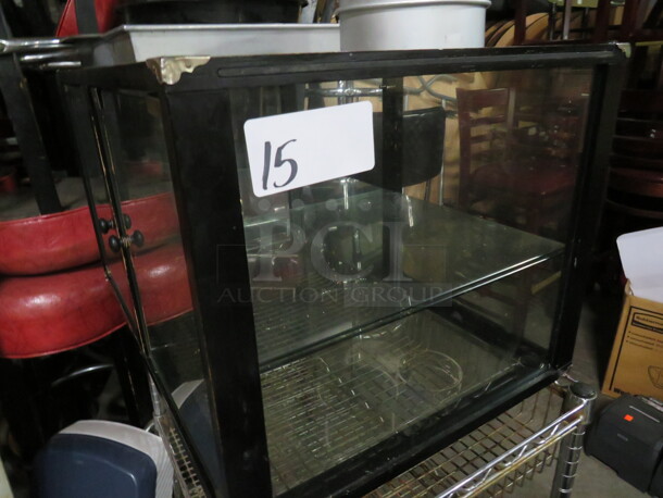 One 2 Door Wood/Glass Display Case With 1 Shelf. 30X19.5X16.5 - Image 3 of 3
