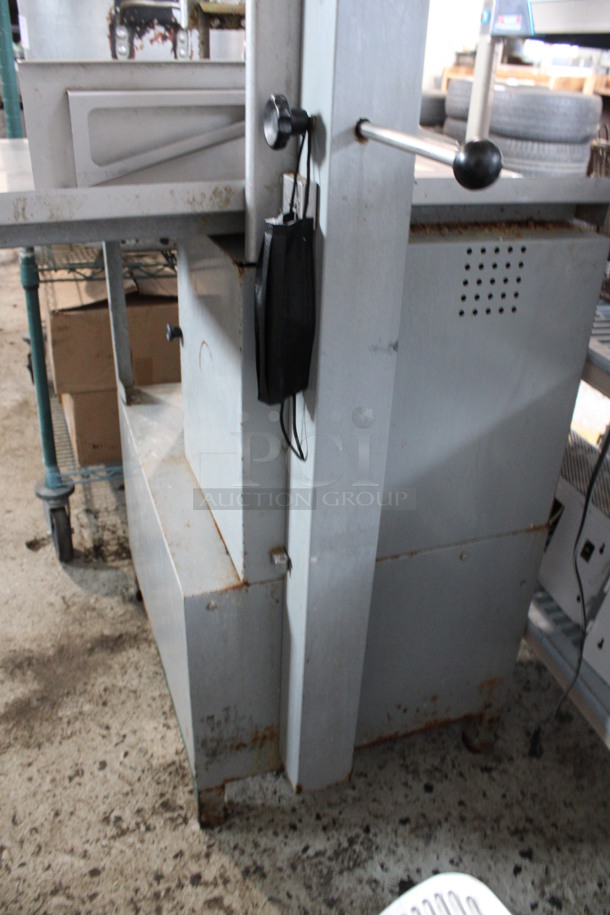 Fleetwood Metal Commercial Floor Style Meat Saw. 115 Volts, 1 Phase. 36x20x67. Tested and Working! - Image 7 of 7