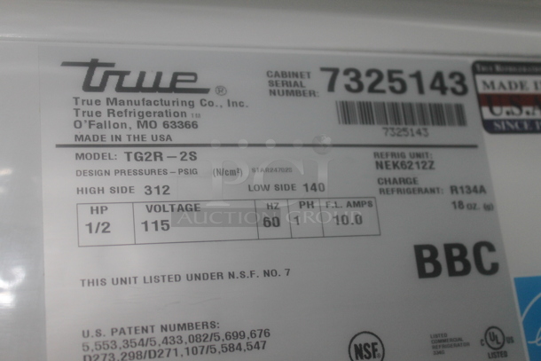 2012 True TG2R-2S ENERGY STAR Stainless Steel Commercial Two Door Reach In Cooler w/ Poly Coated Racks on Commercial Casters. 115 Volts, 1 Phase. Tested and Working! - Image 5 of 5