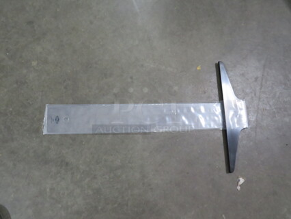 One Lot Of 24 NEW Alvin 18 Inch Acrylic T-Suares. #P18