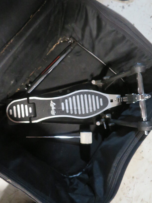 One Drum Pedal And Case. - Image 3 of 3