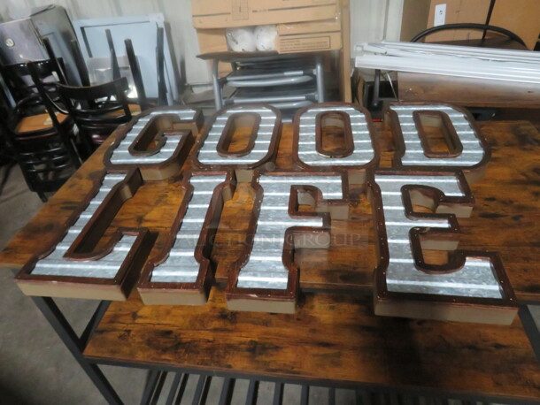 Wooden/Metal Letters GOOD LIFE! 8XBID. 14.5X1.5