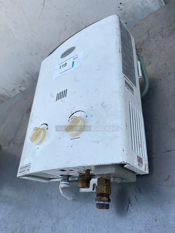 Clean! Marey GA5PORT Portable Propane Gas Tankless Water Heater, Small, White NSF  - Image 4 of 9