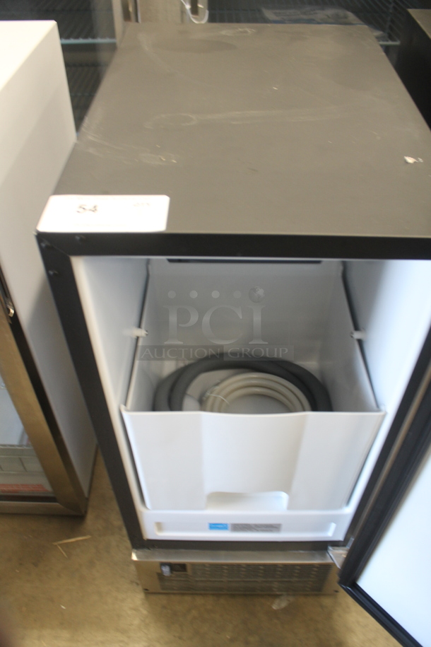 BRAND NEW SCRATCH AND DENT! Whynter UIM-502SS Energy Star Stainless Steel 50 lb. Built-In/Freestanding Ice Maker. 115 Volts, 1 Phase. Tested and Working! - Image 4 of 6