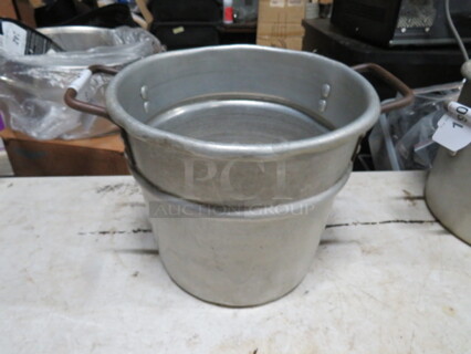 One Aluminum Stock Pot. 10.5X10