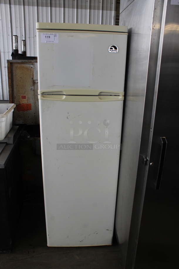 Igloo FR 1082 Metal Cooler Freezer Combo Unit. 115 Volts, 1 Phase. Tested and Working! - Image 1 of 6