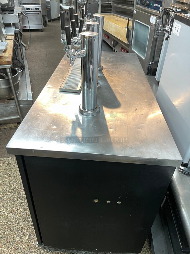 Working! True TBB-2  Commercial Bar Refrigerator  2 Swinging Solid Doors, With Three Beer Taps and Beer Containers Black, NSF 115 Volt Tested and Working! - Image 7 of 11