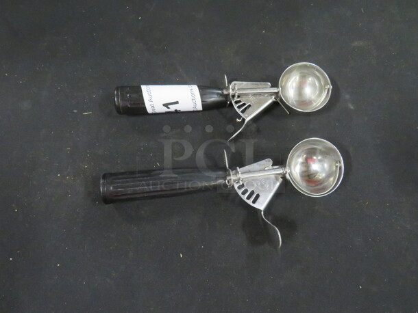 Commercial Disher. 2XBID - Image 1 of 1