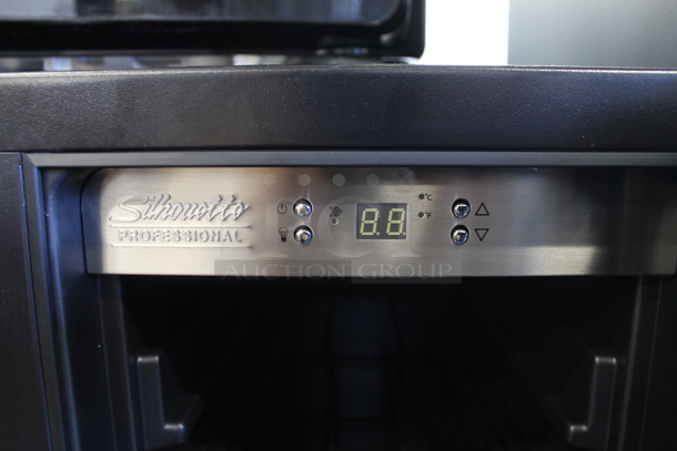 BRAND NEW SCRATCH AND DENT! Danby Silhouette DBC047D2BSSPR 24” 4.7 cubic foot French Door Beverage Center Merchandiser. 115 Volts, 1 Phase. Tested and Working! - Image 4 of 5