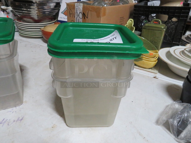 4 Quart Food Storage Container With Lid. 2XBID