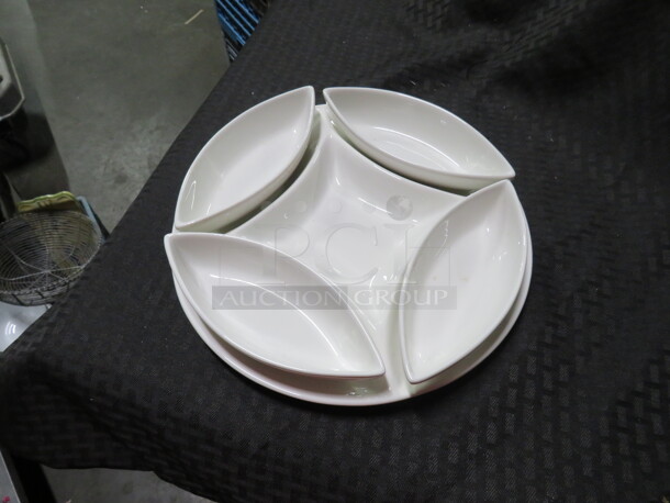 One NEW Maxwell Williams 5 Piece Round Dip Set. - Image 1 of 1