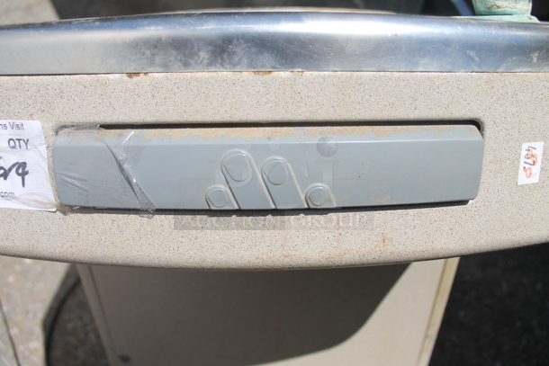Metal Wall Mount Water Fountain. - Image 5 of 9