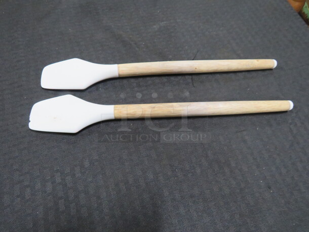 TSP Wooden Handle Spatula. 2XBID - Image 1 of 1