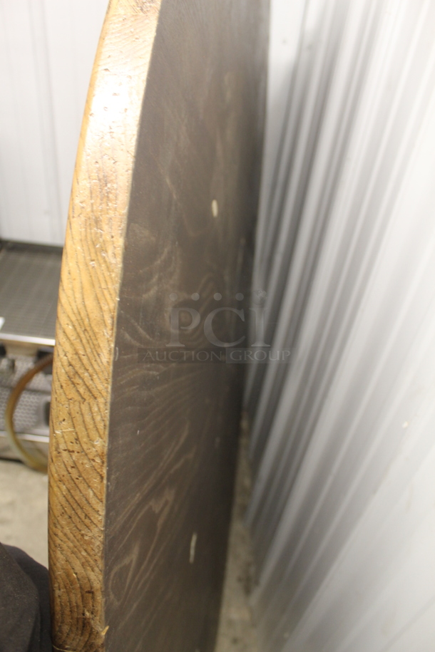 Large Round Wood Style Table Top. - Image 2 of 3