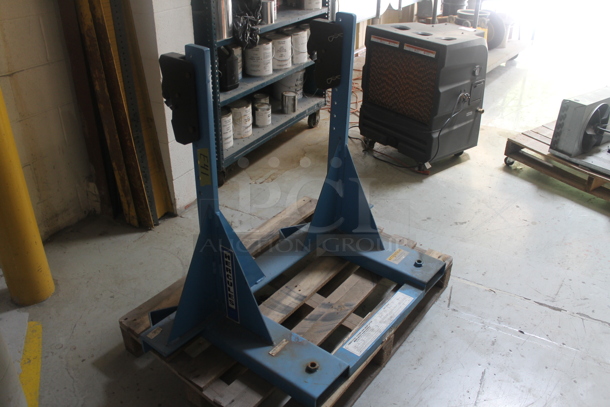 Hercules 5401 0302 Blue Metal Fiber / Steel Strong Drum Lifter. BUYER MUST REMOVE. - Image 2 of 5